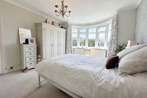 Larkfield Way